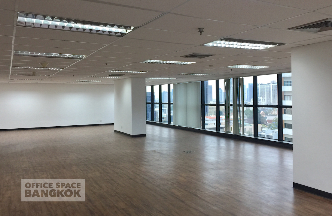 Bangkok Business Center Office Space For Rent In Standard Condition