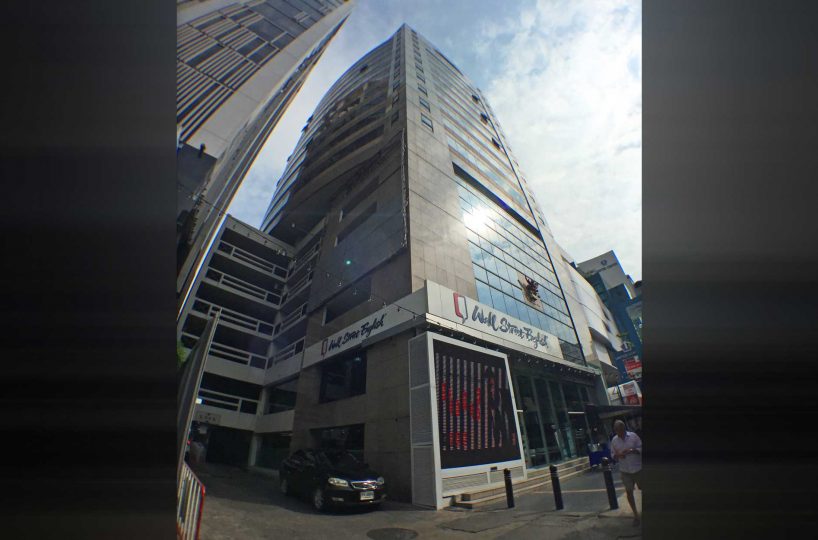Kamol Sukosol Building - Office For Rent on Silom Road, near BTS&MRT