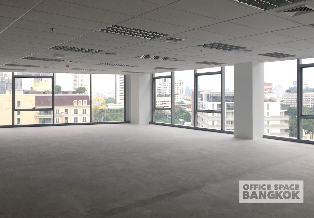 Major Tower Office Space For Rent In Standard Condition