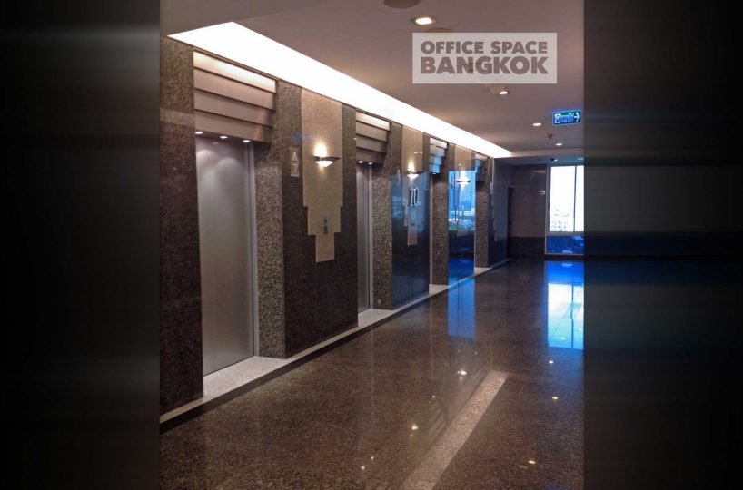 Q House Sathorn Lifts