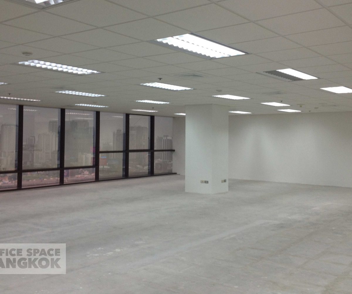 Thanapoom Tower - Office For Rent In Standard Condition